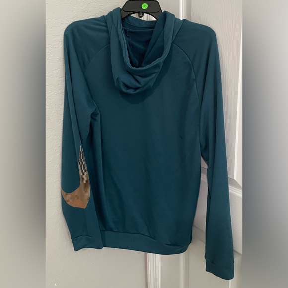 Nike Men’s Dri-Fit L/S Pullover Hoodie/Worn once-Sz M-Like New-Sleeve Swoosh - Picture 2 of 15